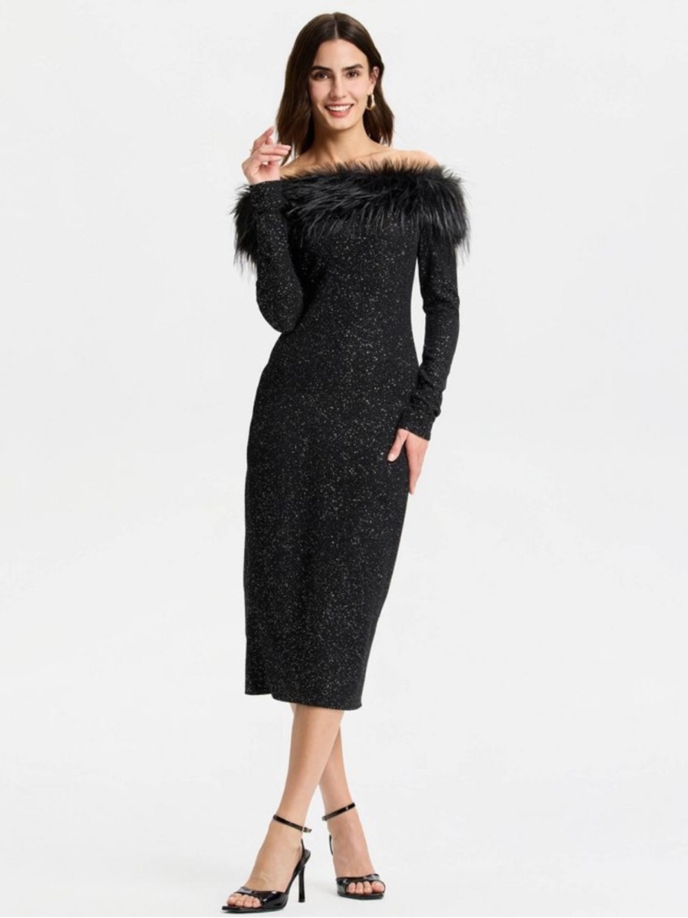 Women's Long Sleeve Faux Fur Off the Shoulder Midi Dress - Picture 2 of 3
